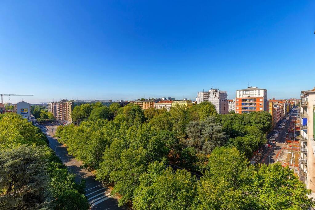 Sunny & Updated Flat With Panoramic City View 50M From M4 Stop Milano Dış mekan fotoğraf